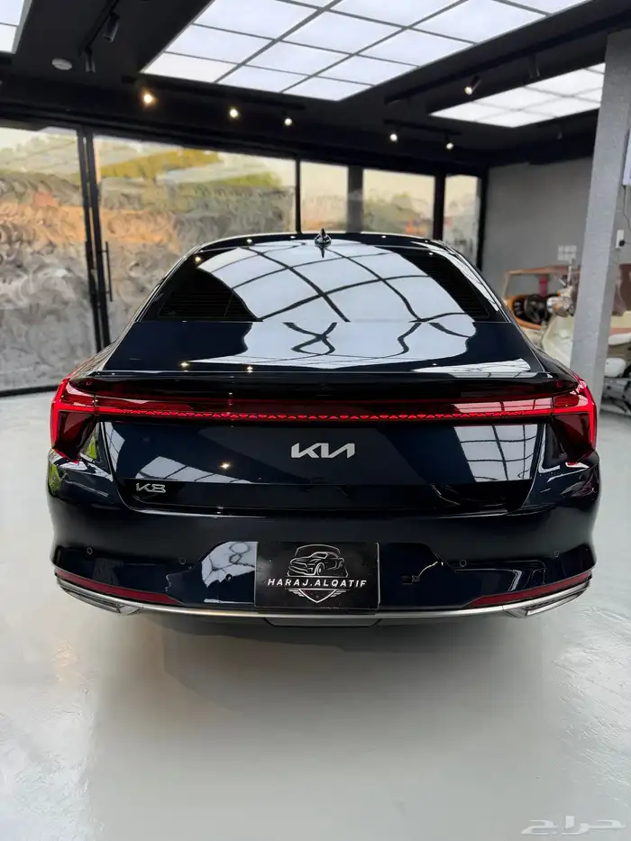 كيا K8 7