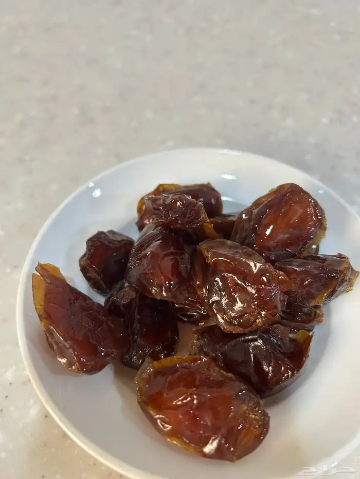 اظرف قهوة وتمر 6