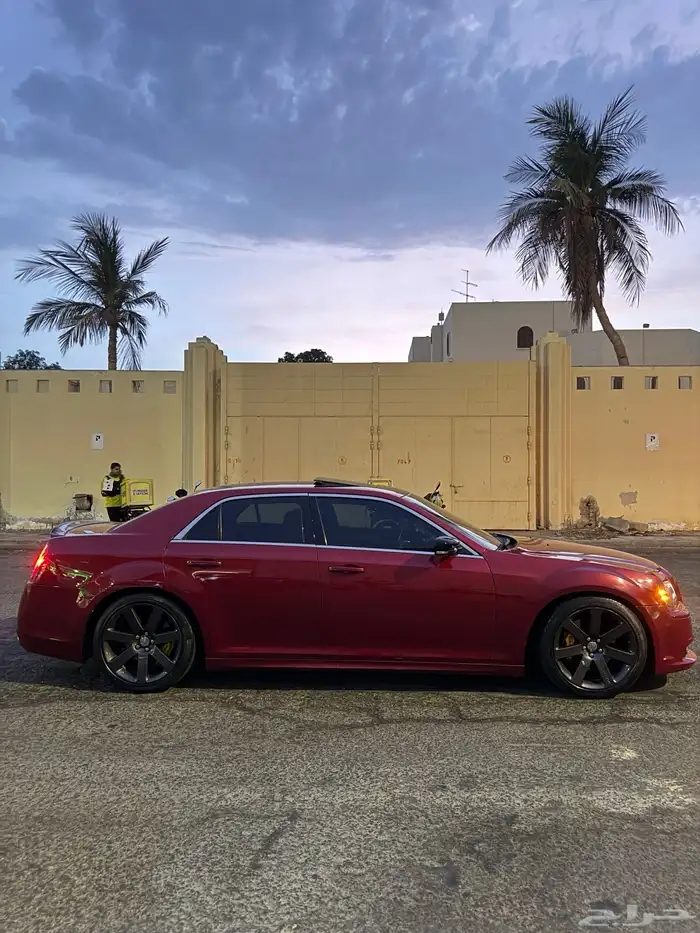 كلايسلر srt 6.4 4