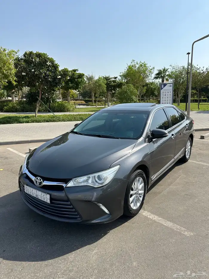 كامري 2017 GLX تم البيع 4