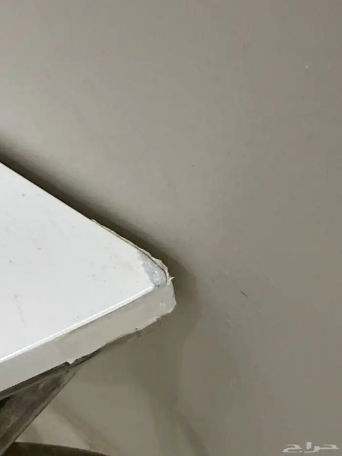 طاولة استقبال مع مزهرية للبيع 2