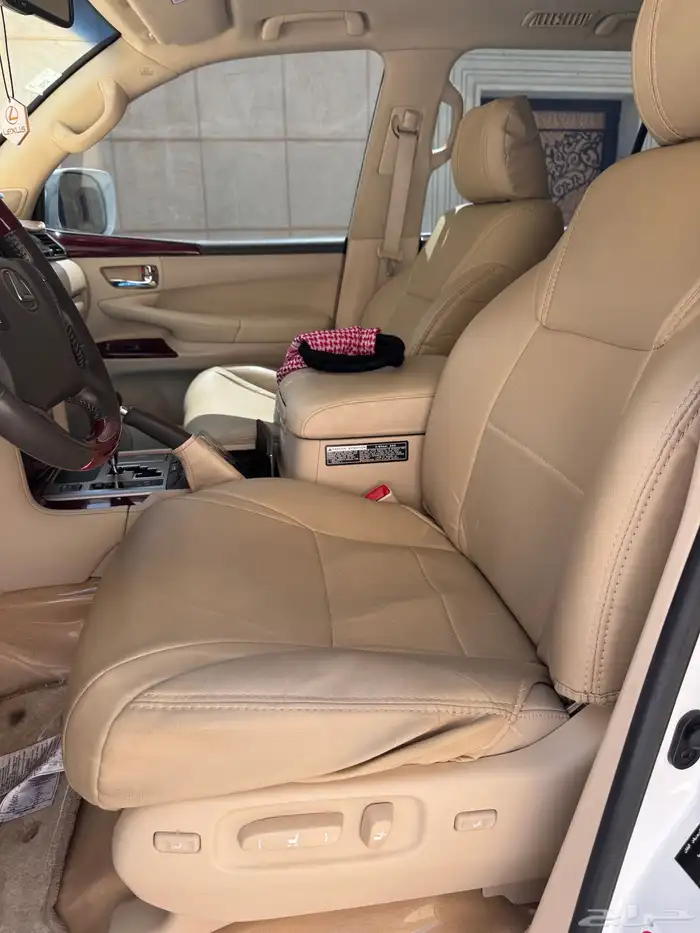 لكزس 2015 ED عداد 193 الف شرط الفحص 28