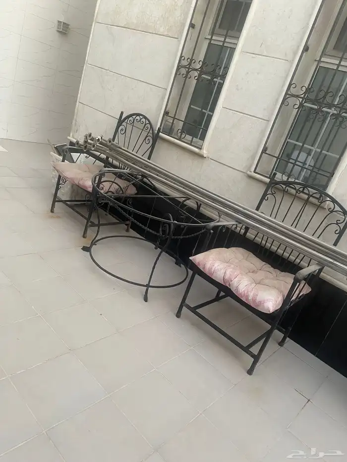 للبيع كراسي حديد 0