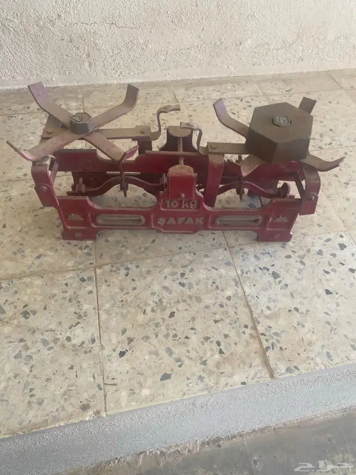 ميزان قديم للبيع 1