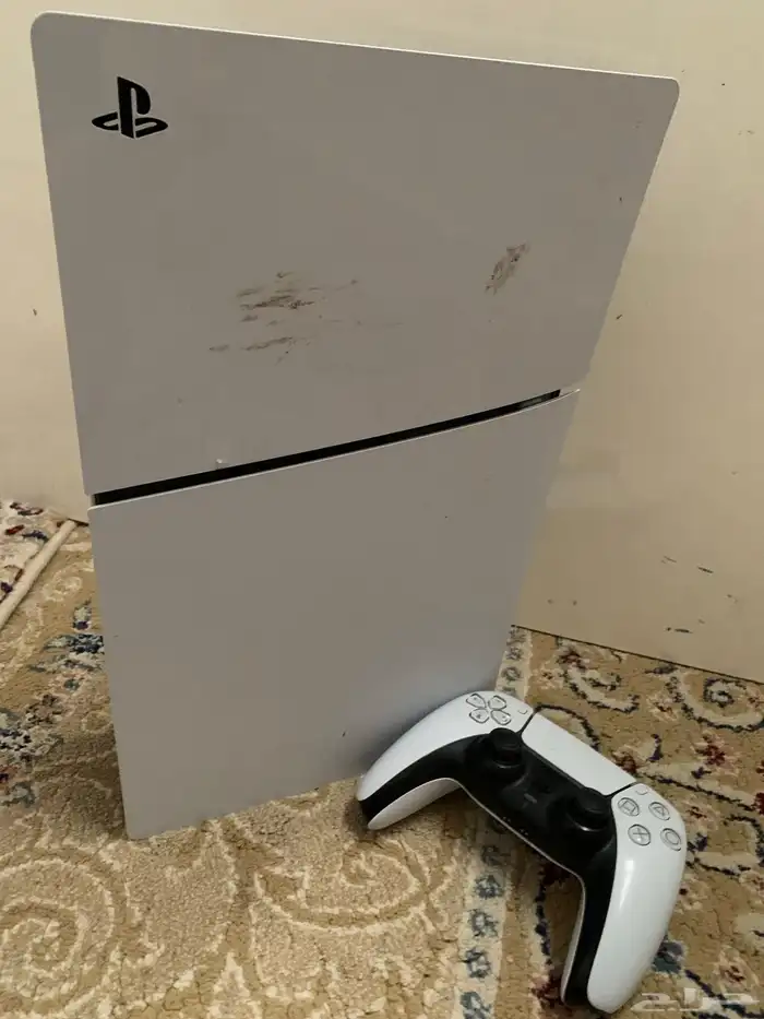 سوني فايف سليم ويجي مع حساب كويس ويجيك مع رمز والايميل 0