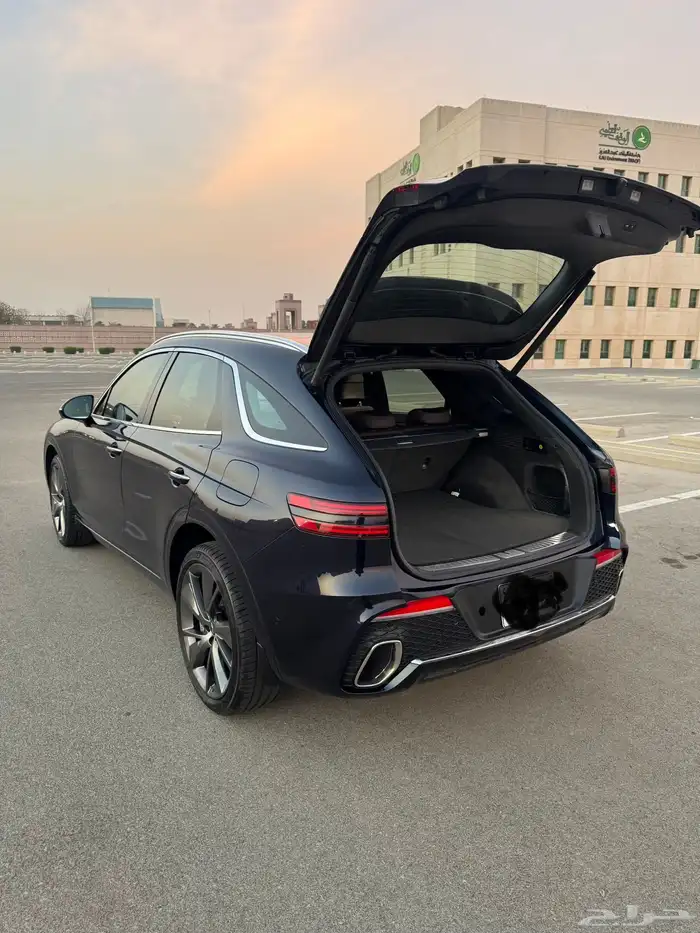 جنسس GV70 2023 7