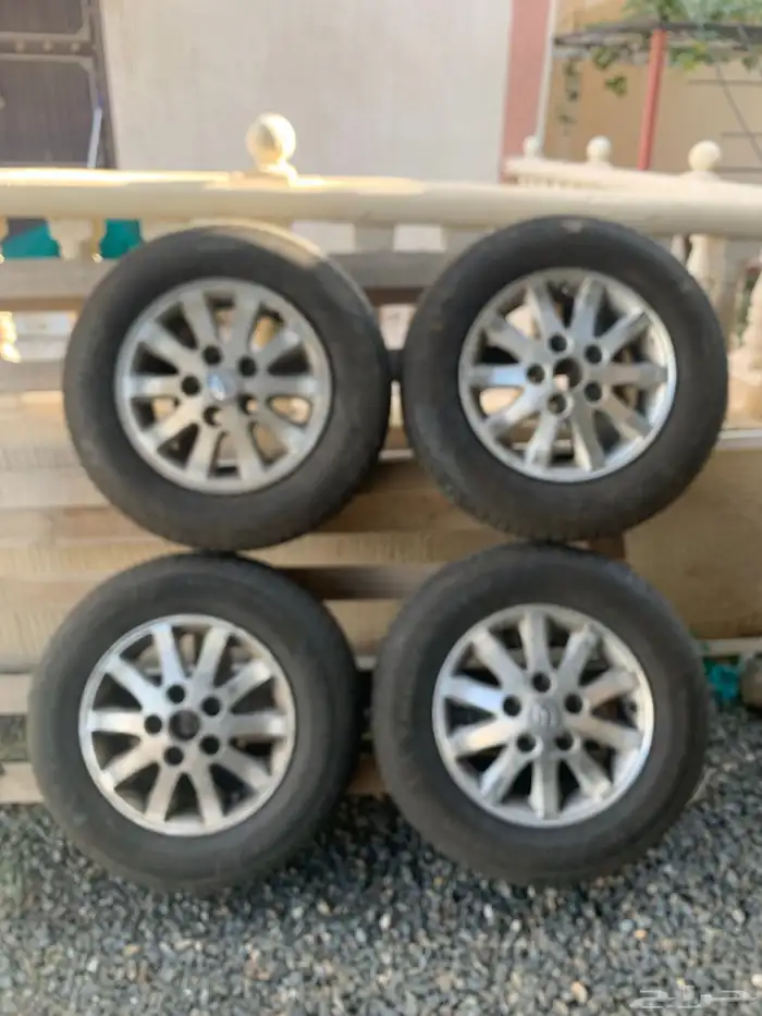 جنوط كامري موديل 2002 0