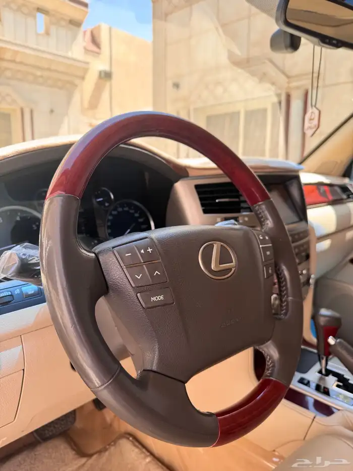 لكزس 2015 ED عداد 193 الف شرط الفحص 39