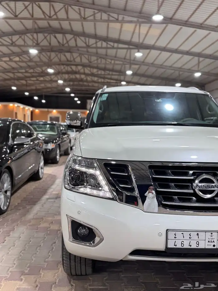 نيسان باترول 2019 6 سلندر ثلاجه فل كامل شرط الفحص 12