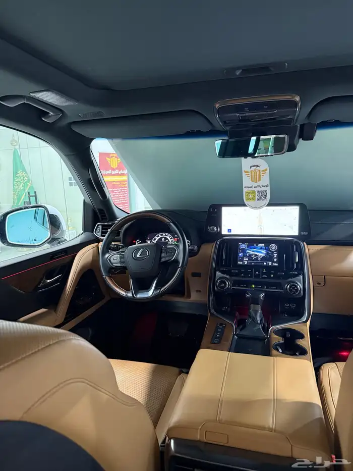 جيب لكزس للايجار 7