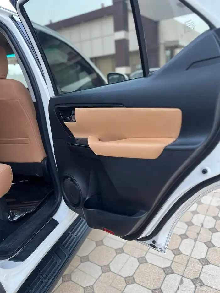 فورشنر 2020 مالك واحد GX 4 سرندل 18