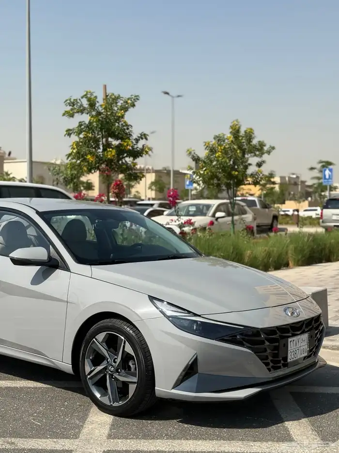 للبيع هونداي الانترا 2021 5