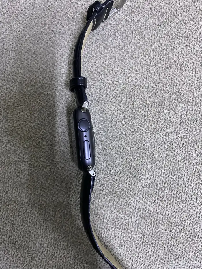 ساعة ابل الجيل 6 1