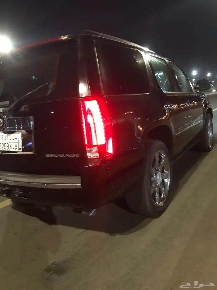 للبيع كاديلاك اسكاليد 2007 فل كامل 2