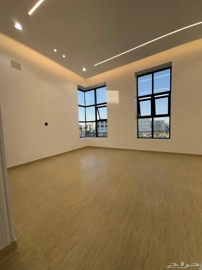 روف للبيع 12