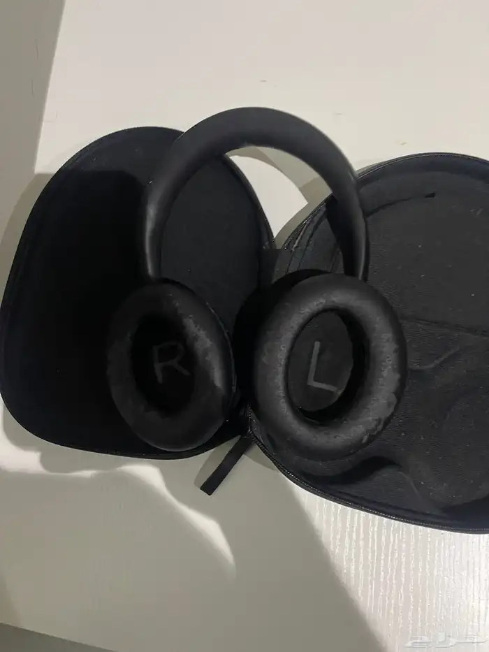 سماعة Bose NC 700 HP نظيفة جدا  ولله الحمد   استعمال قليل 4