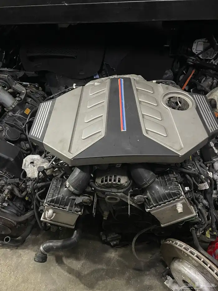 قطع غيار مستورد بي ام دبليو بجميع فئاتها مع الضمان 35