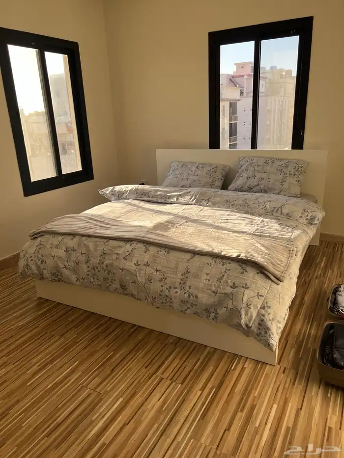 سرير ايكيا كنج ابيض 180   200 4