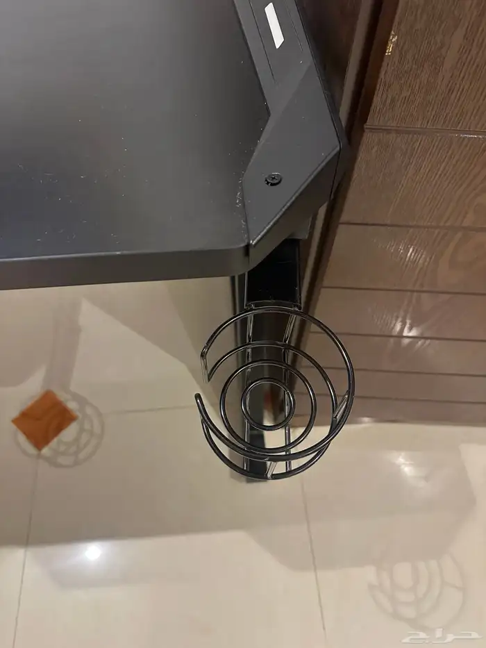 طاولة قيمنق 1
