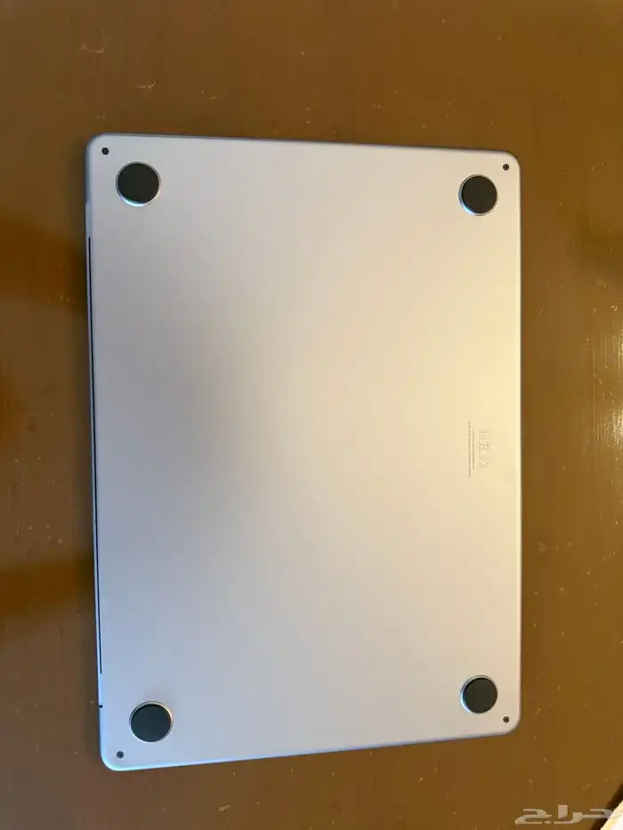 Macbook M2 8gb 245gb 1