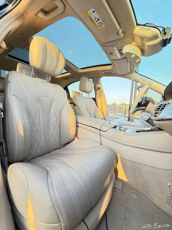 مرسيدس S63 نظيف جدا أسود ملكي 11