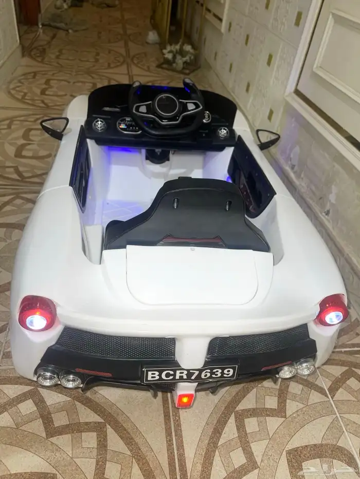 سيارة كهربائي 2