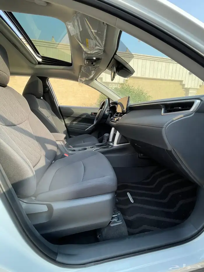 تويوتا- كورولا كروس-2025-بطاقة جمركية- أصفار- بنزين 19