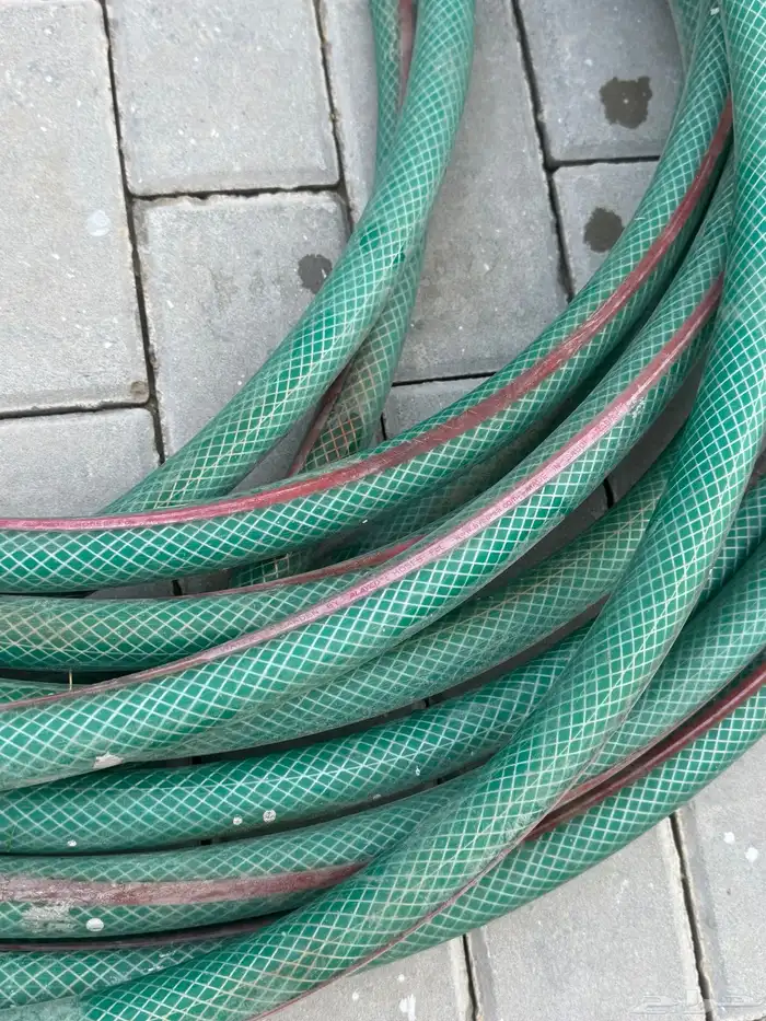 بقايا عمار بلاط وزجاج وهوز مويه 1