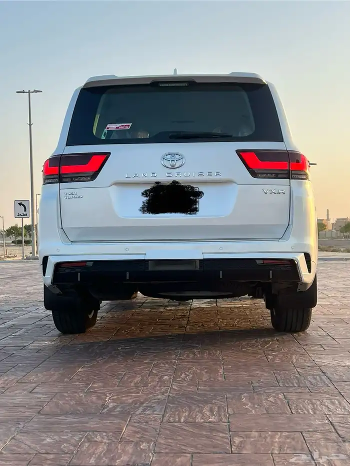 للبيع vxr 2025 سعودي عبداللطيف جميل 2