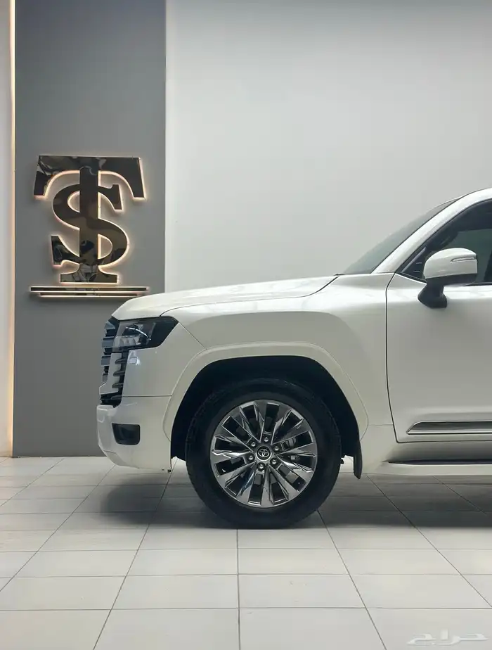 لاندكروزر 2022 ( L4 ) ممشى قليل 0