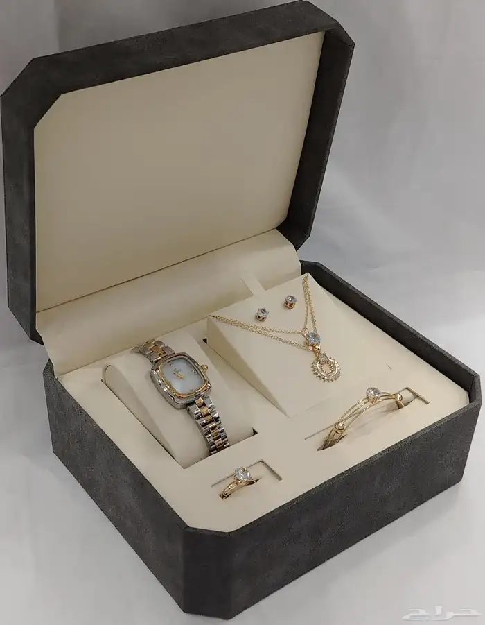 اطقم نسائي ناعمه وراقيه  زركون نضيف 8