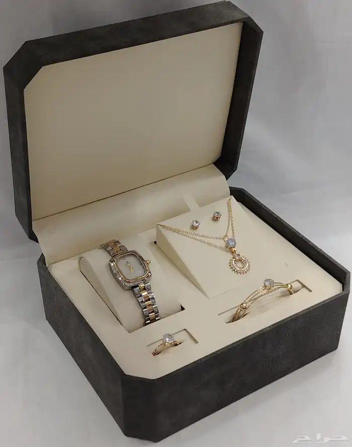 اطقم نسائي ناعمه وراقيه  زركون نضيف 7