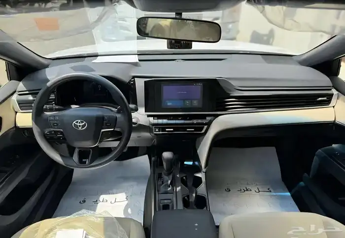 تويوتا كامري E بنزين 2025 ندعم جميع البنوك 14