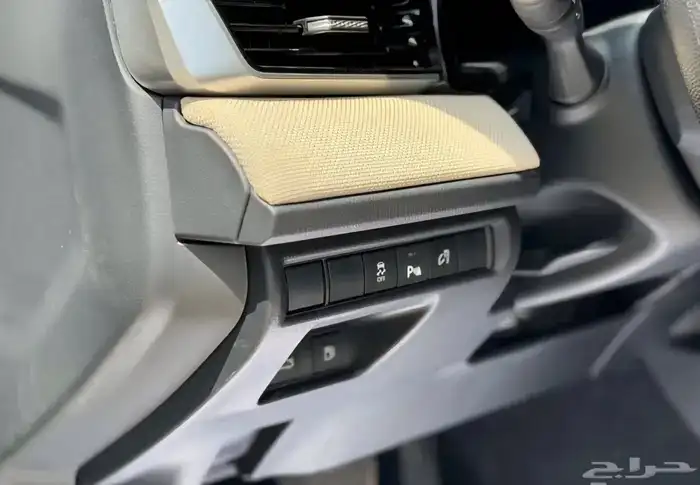 تويوتا كامري E بنزين 2025 ندعم جميع البنوك 23