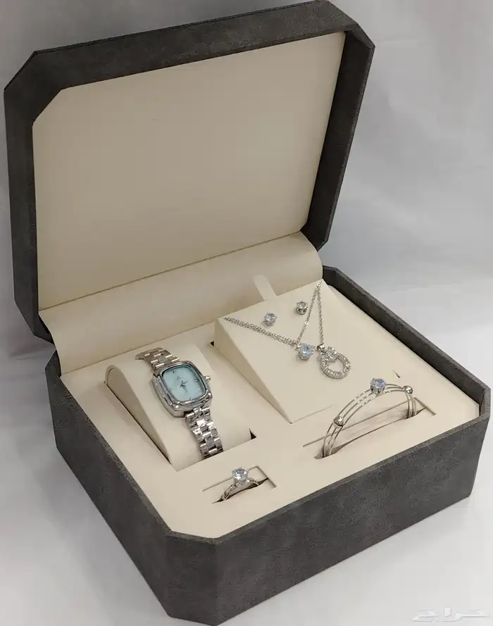 اطقم نسائي ناعمه وراقيه  زركون نضيف 5