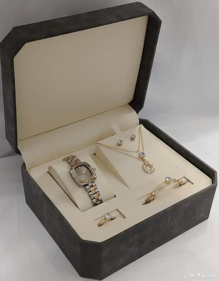 اطقم نسائي ناعمه وراقيه  زركون نضيف 4