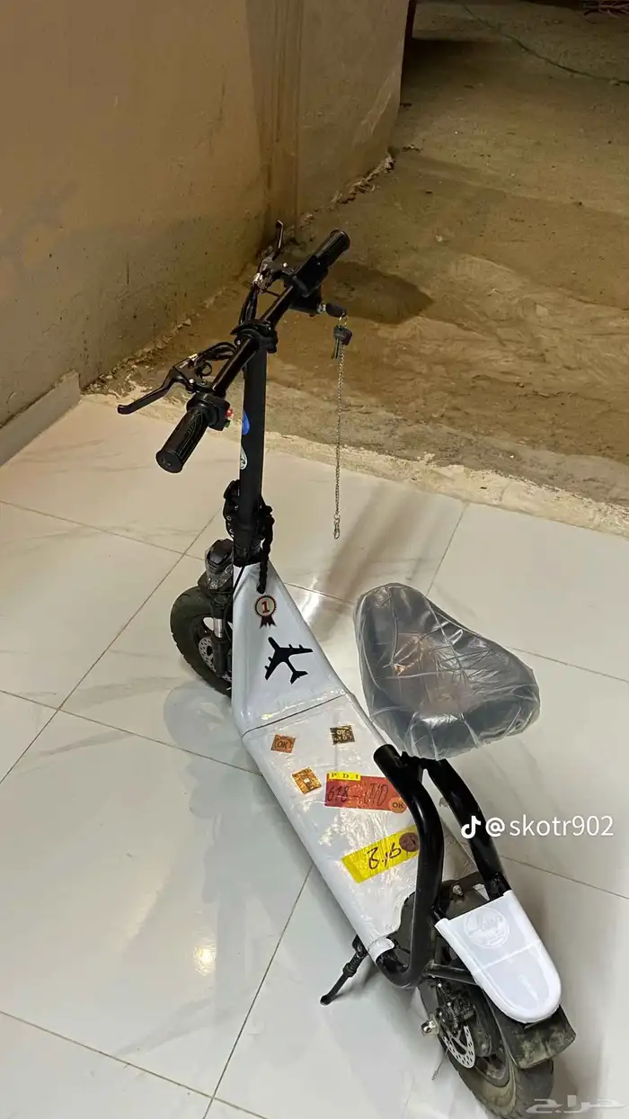 سكوتر الكهربائي جديد استخدام شهر واحد فقط مع شاحن بسعر 800 ر 2