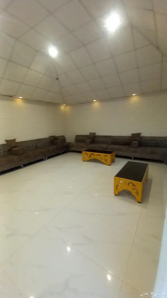 استراحه قسمين سعر الايجار 250 ريال مساحه 3000 متر 19
