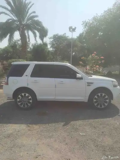 لاندروفر LR2 موديل 2015 index