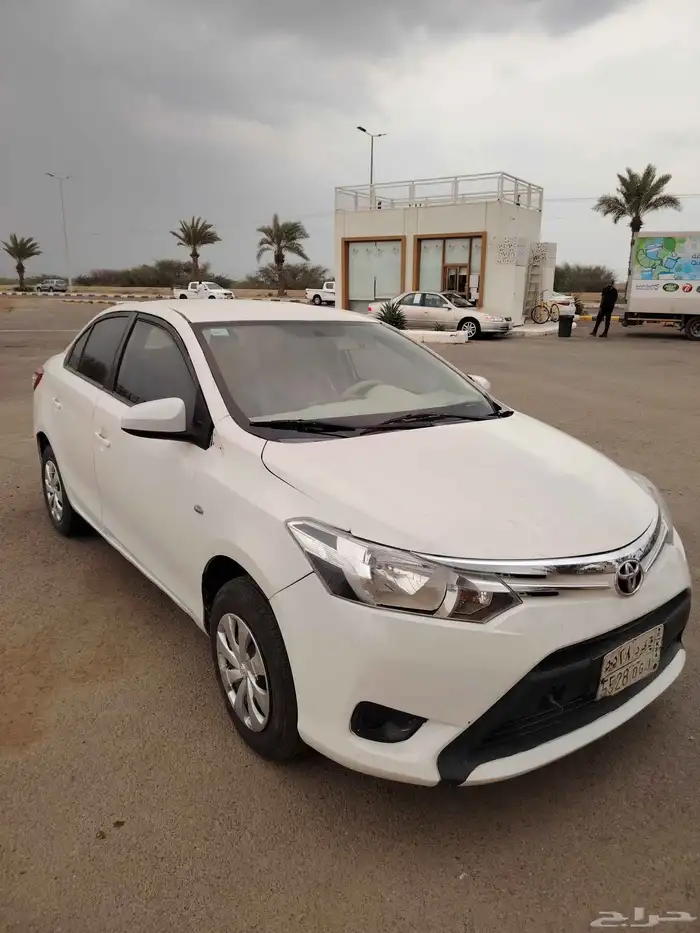 يارس 2015 قير عادي 0