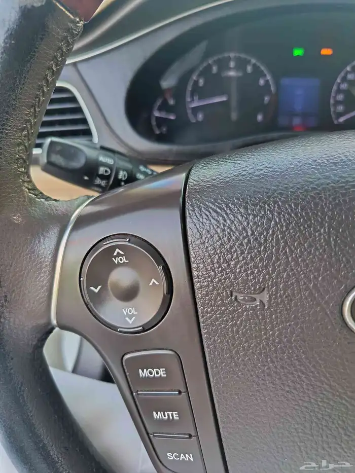 هونداي جنسس 2014 35