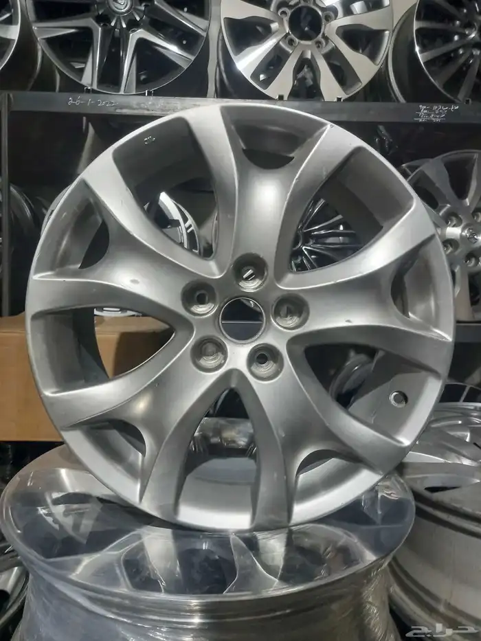 جنوط مازدا CX9 موديل2013 مقاس18 اصلي وكاله 1