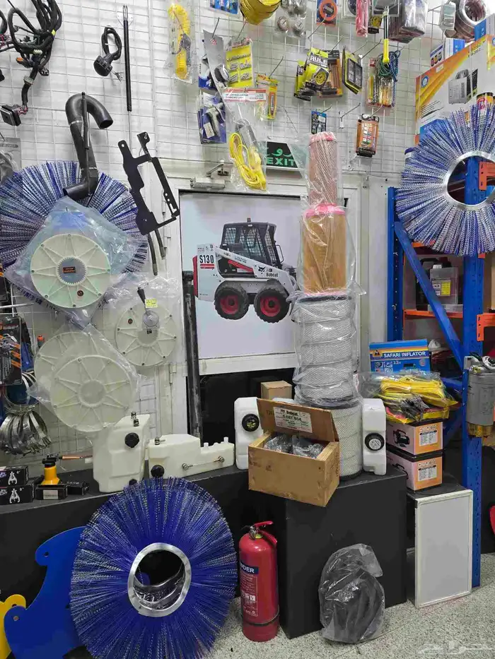 قطع غيار لجميع انواع المعدات 1