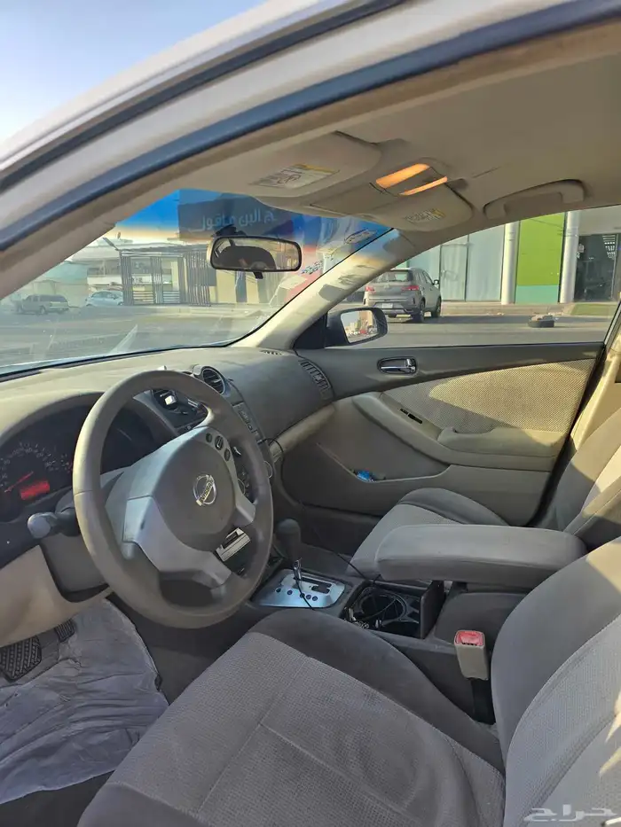 نيسان التيما فئة s 2009 4
