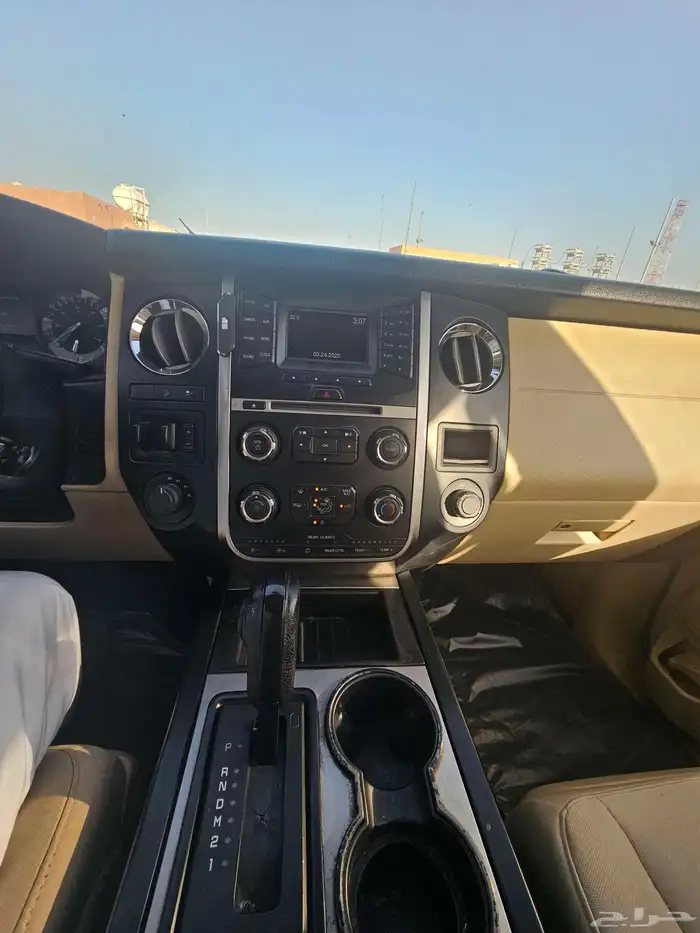 للبيع فورد اكسبدشن 2016 طويل دبل حد 50 الف بالخفجي 9