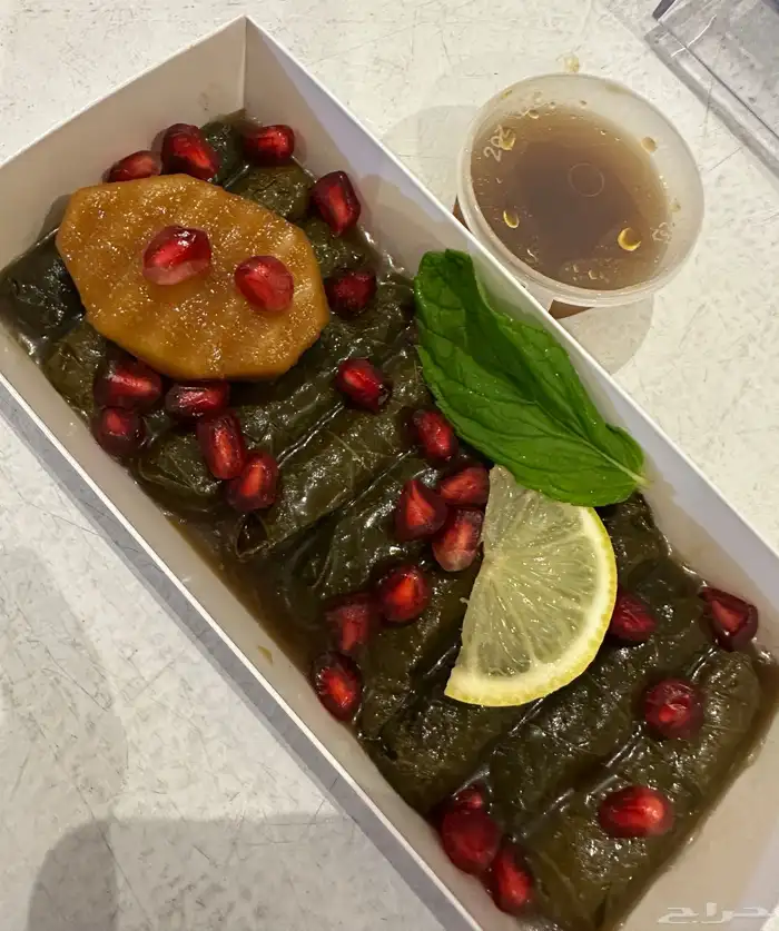 ورق عنب الرياض 1