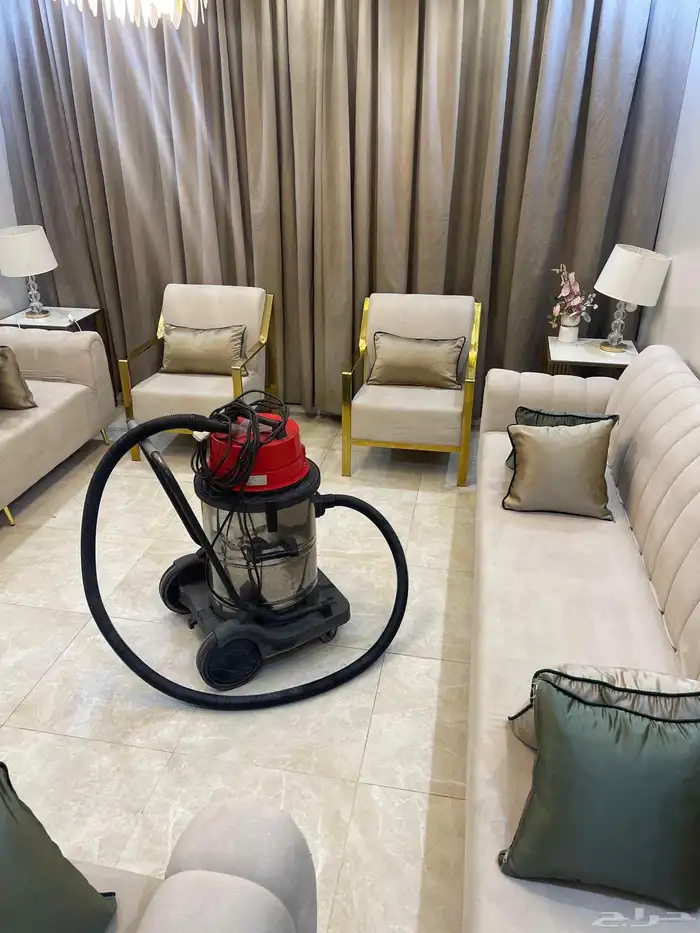 شركة تنظيف مجالس وتنظيف فلل وشقق وخزانات ومكافحة الحشرات 7