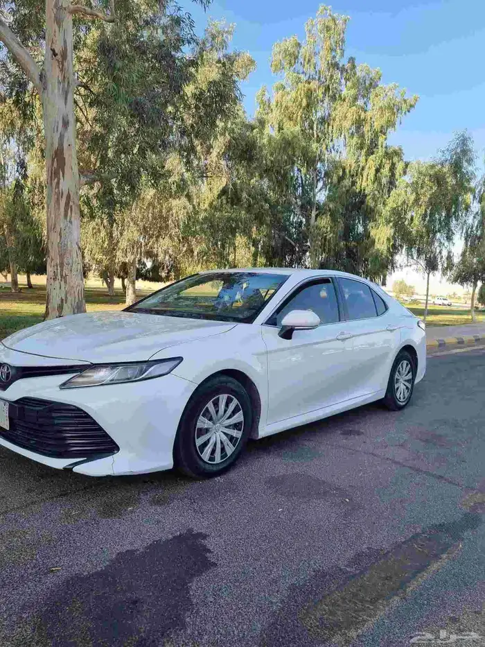 تايوتا كامري ستاندر 2019 0