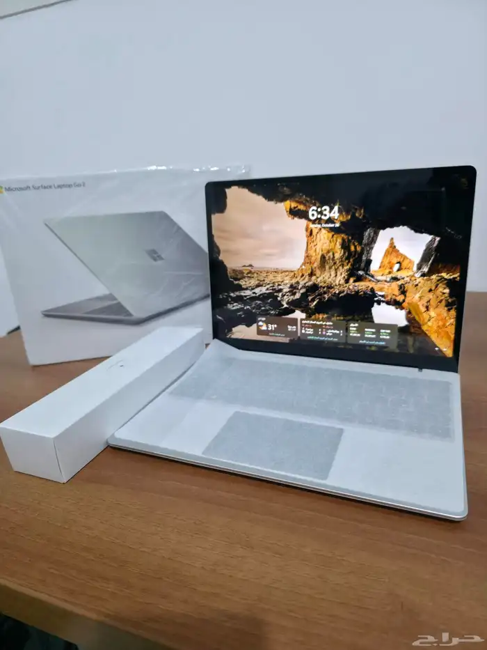 لابتوب مايكروسوفت سيرفس جو 2   Microsoft Surface GO 2 1