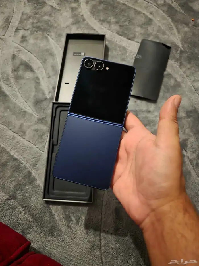 Samsung galaxy Flip 7 512gb استخدام اقل من يومين 3